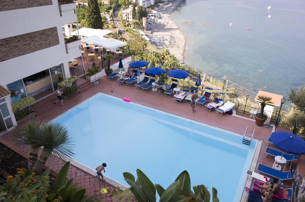 Bay Palace Hotel 4*