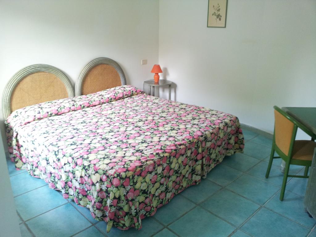 Oasi Castiglione Hotel 4*