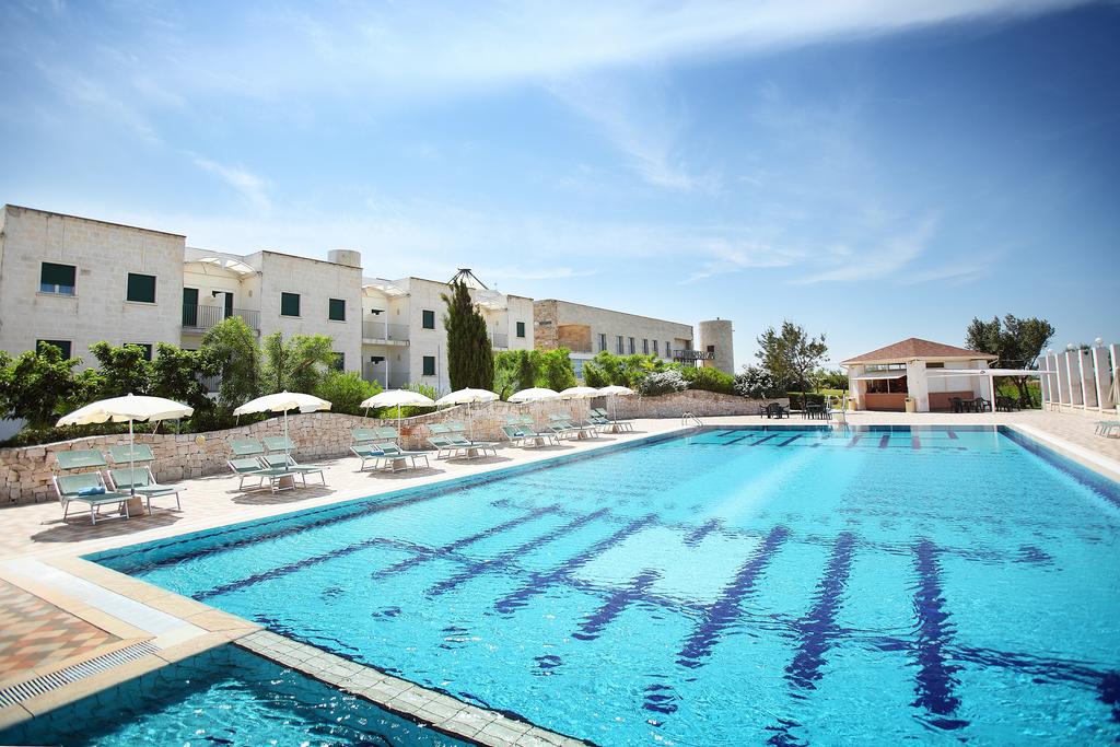 Scoglio Degli Achei Hotel 4*