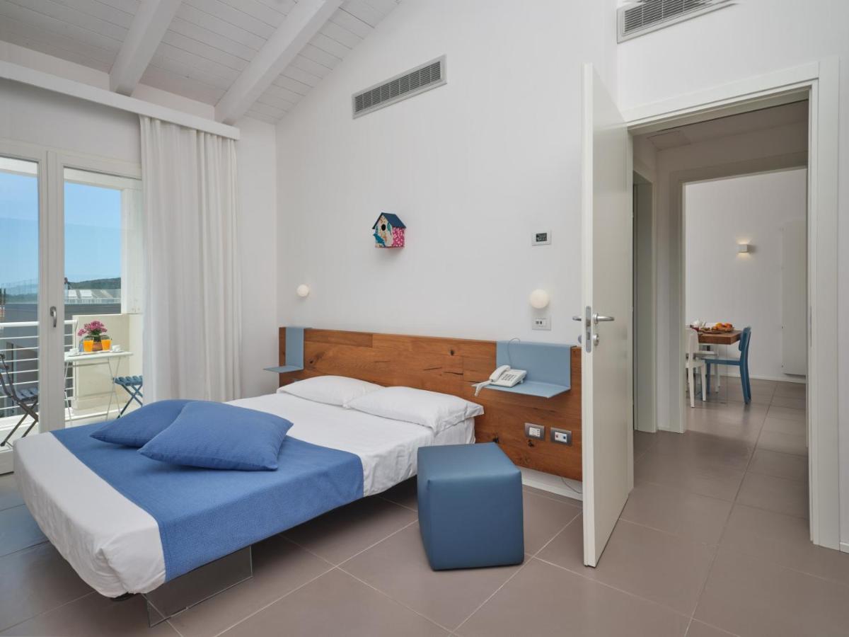 Felix Residence Porto San Paolo 4*