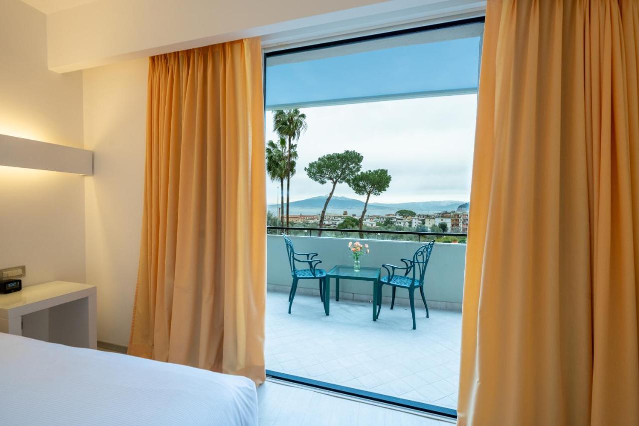Hilton Sorrento Palace 4*