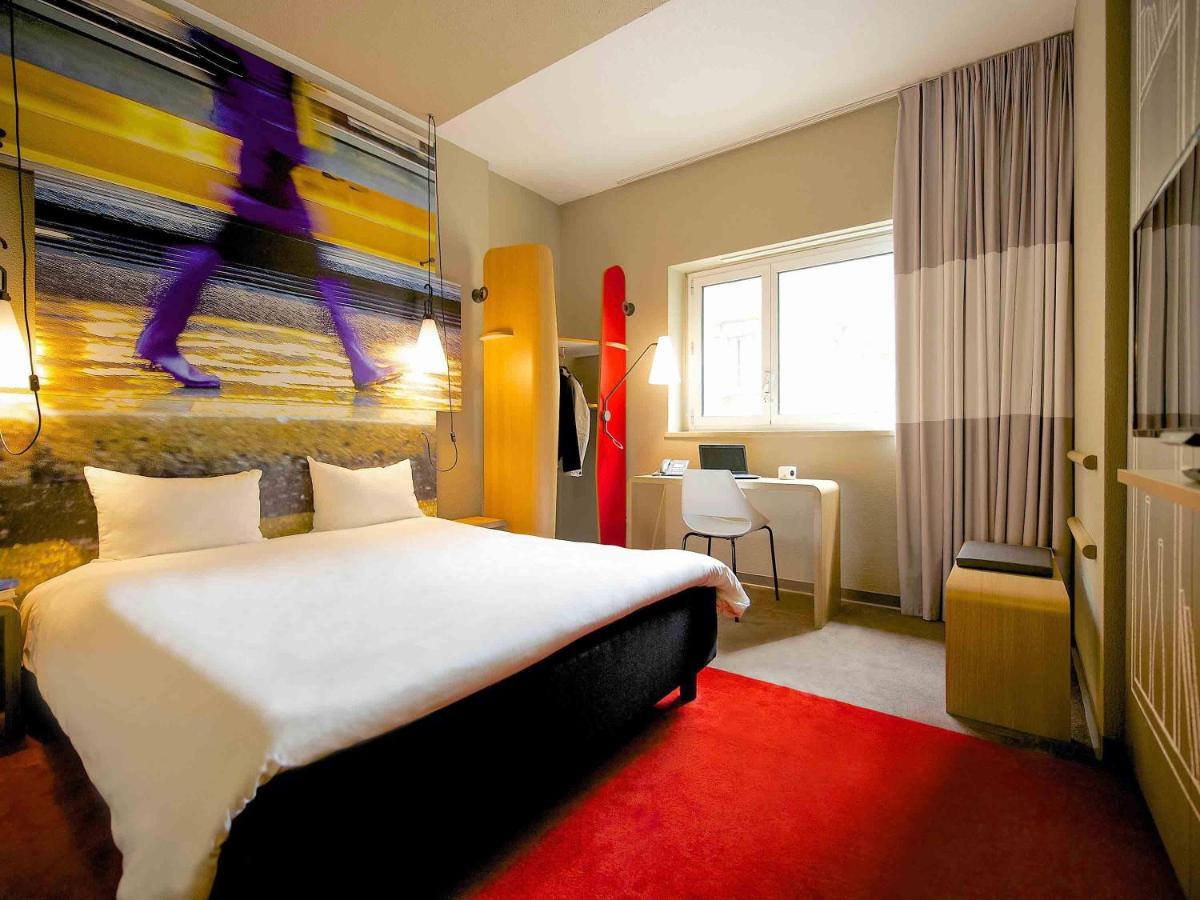 Ibis Milano Centro 3*