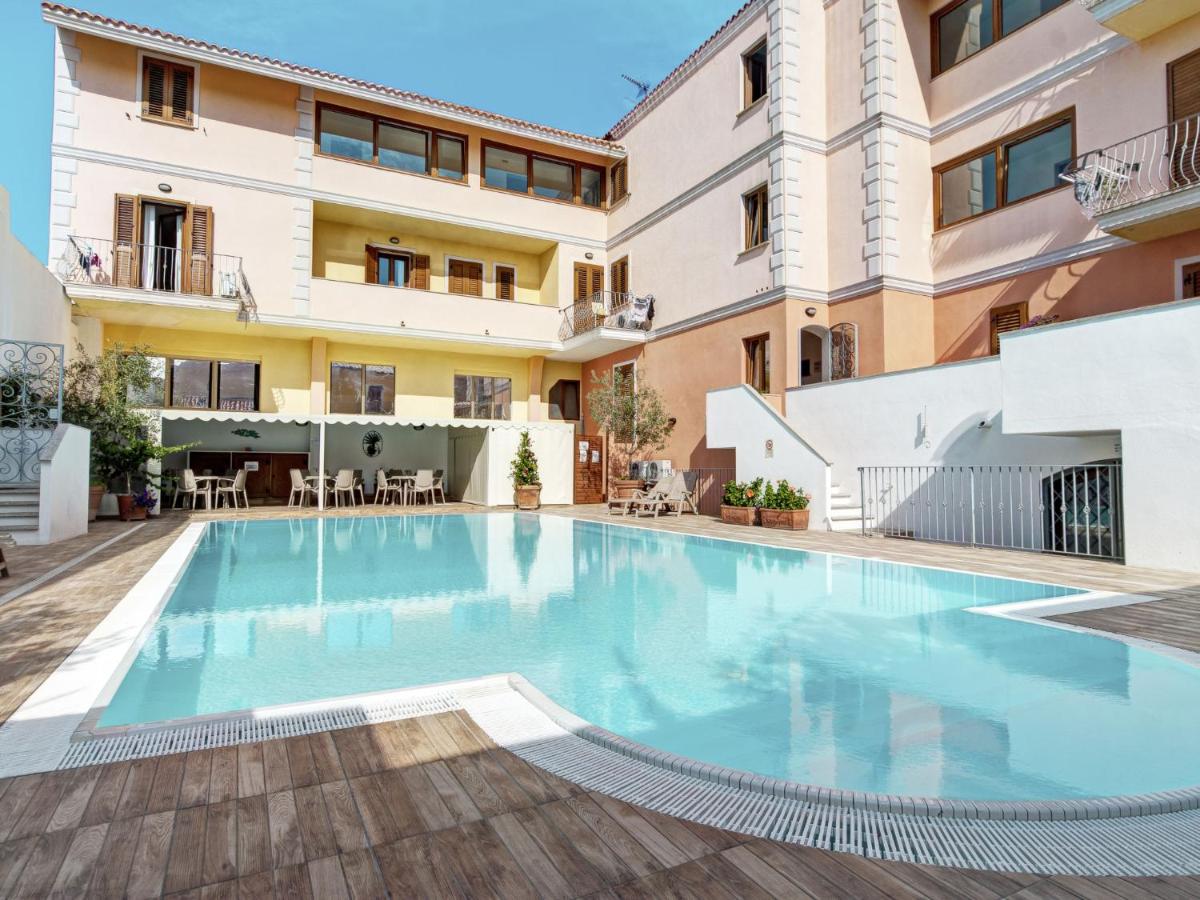 Residence Cristal Blu 3*
