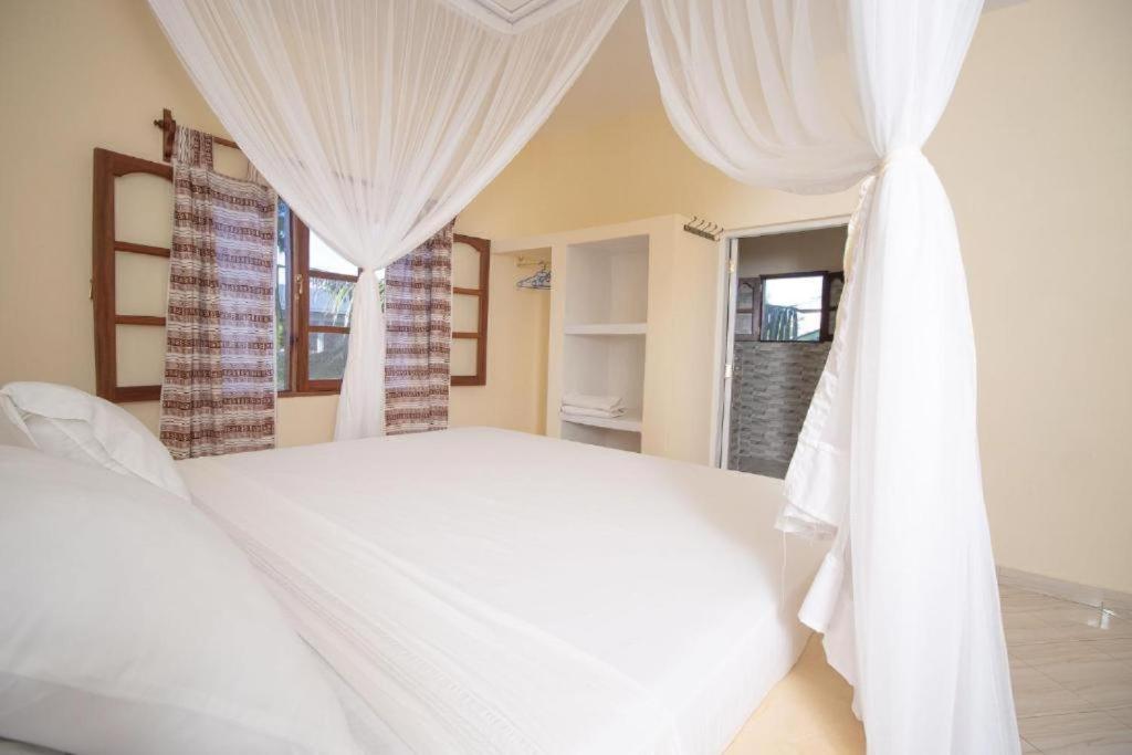 Jumbo Resort Watamu 4*, фото 9