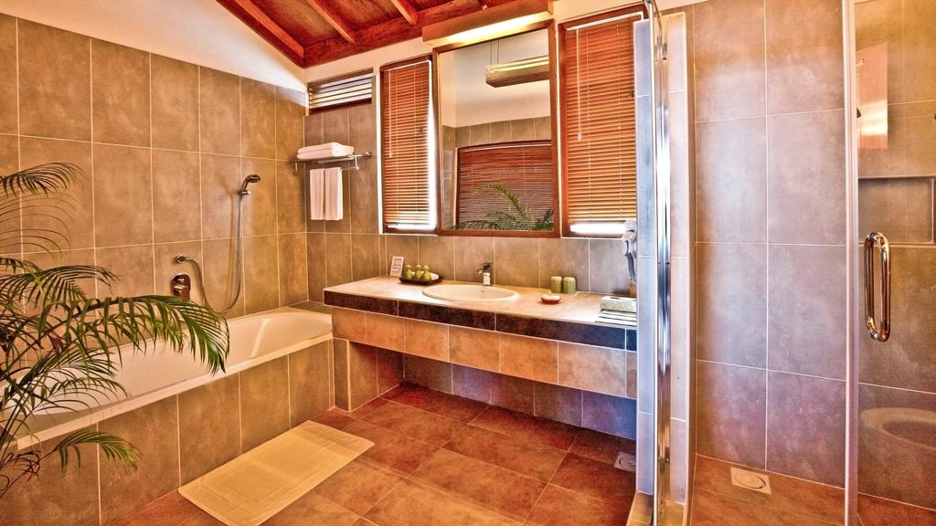 Reethi Beach Resort 4*