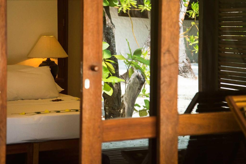NAKAI Alimatha Resort 4*
