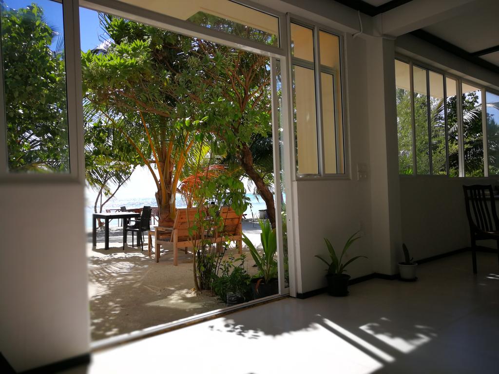 Crown Beach Hotel Maldives 4*, фото 2