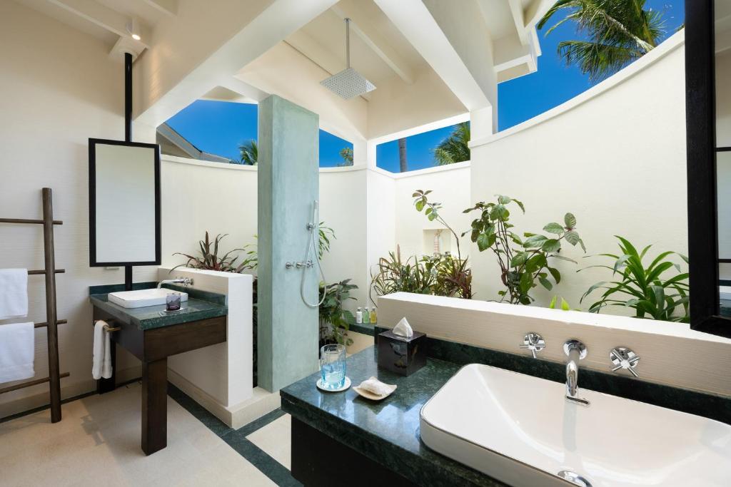 OBLU XPERIENCE Ailafushi - All Inclusive with Free Transfers 4*, фото 3