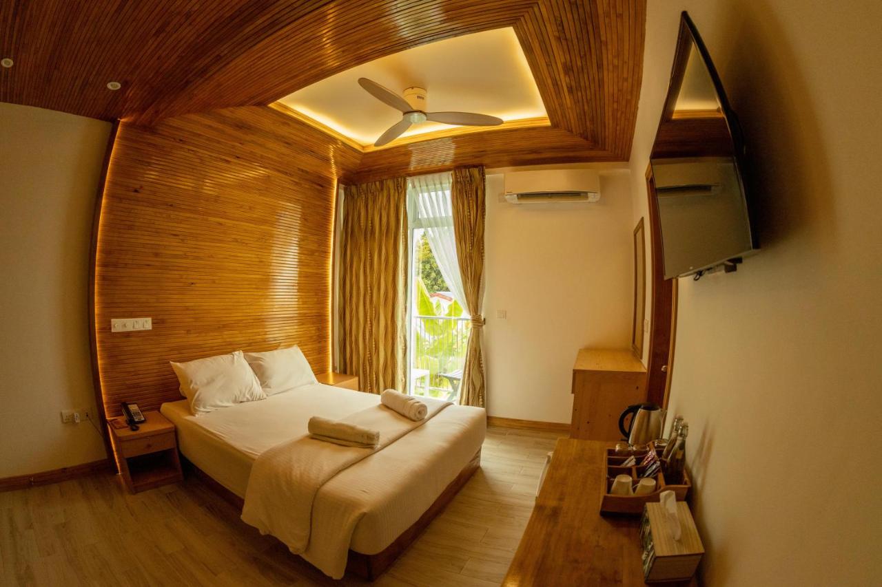 Perla Dhangethi, фото 6