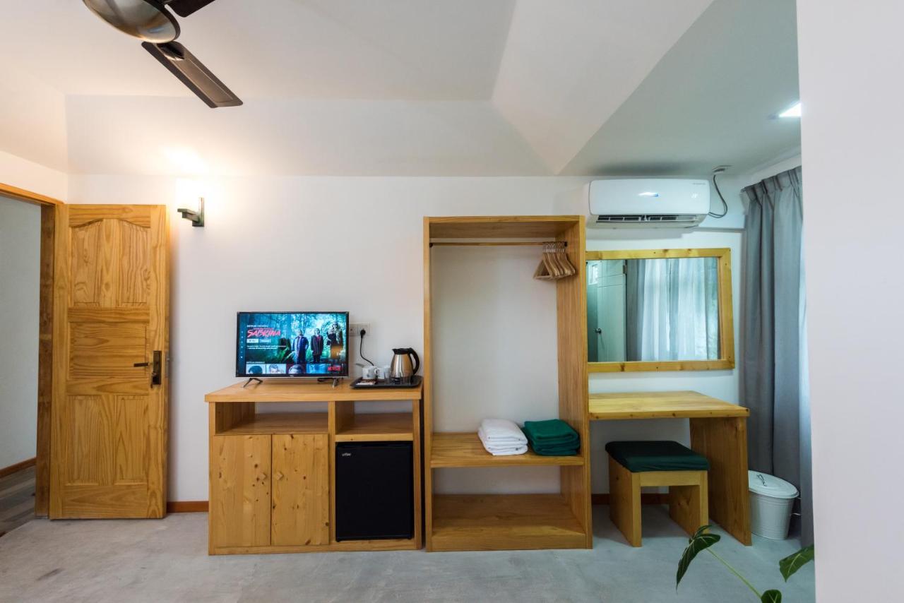 Isla Dhiffushi GUEST HOUSE, фото 4