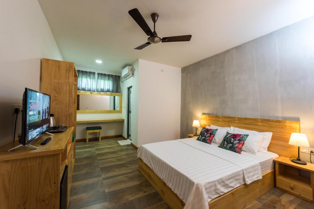 Isla Dhiffushi GUEST HOUSE, фото 8