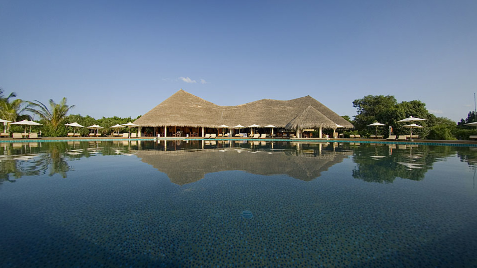 J Resort Alidhoo 4*, фото 8