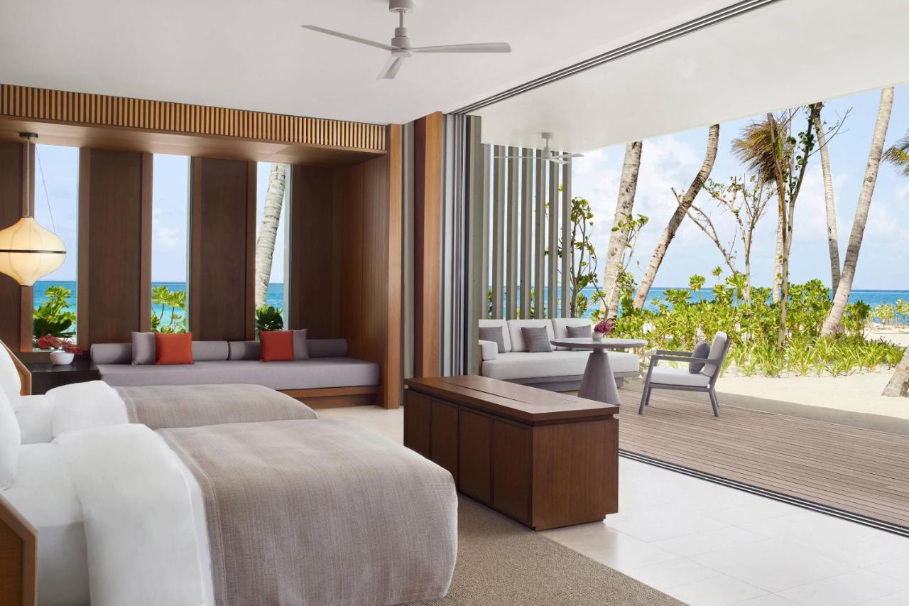 The Ritz-Carlton Maldives, Fari Islands 5*