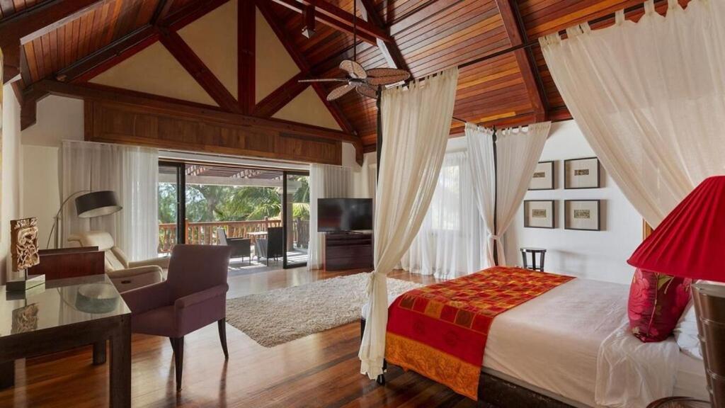 Sankhara Luxury Private Beach Villas 5*