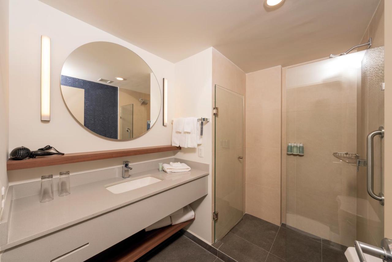 Fairfield Inn & Suites 4*, фото 12
