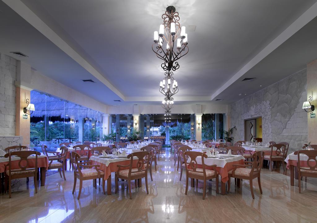 Grand Palladium Colonial Resort & Spa 5*, фото 13