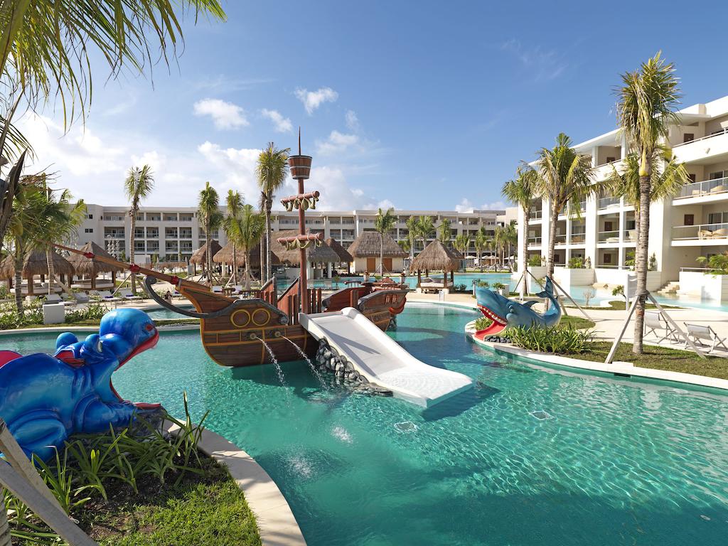 Family Concierge at Paradisus La Esmeralda 5*