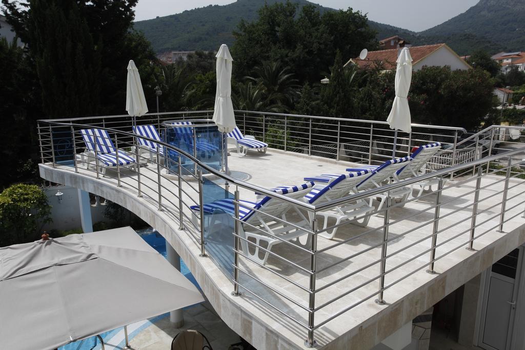 Villa Perovic 4*