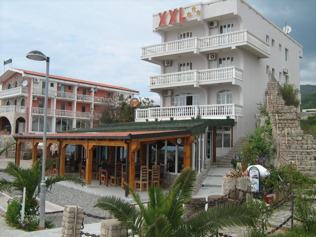 Villa XXL 3*
