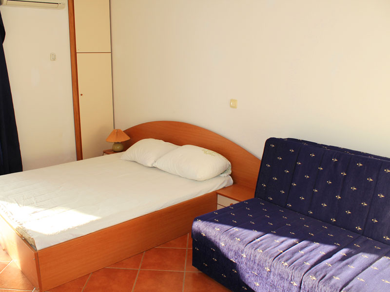 Villa De Lux 2*