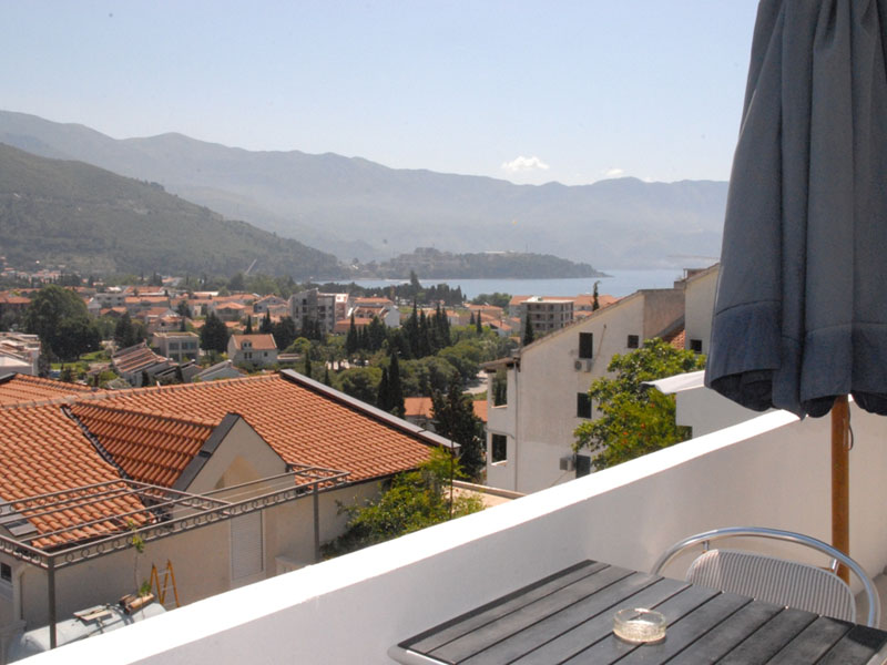 Villa Ljumovic 2*