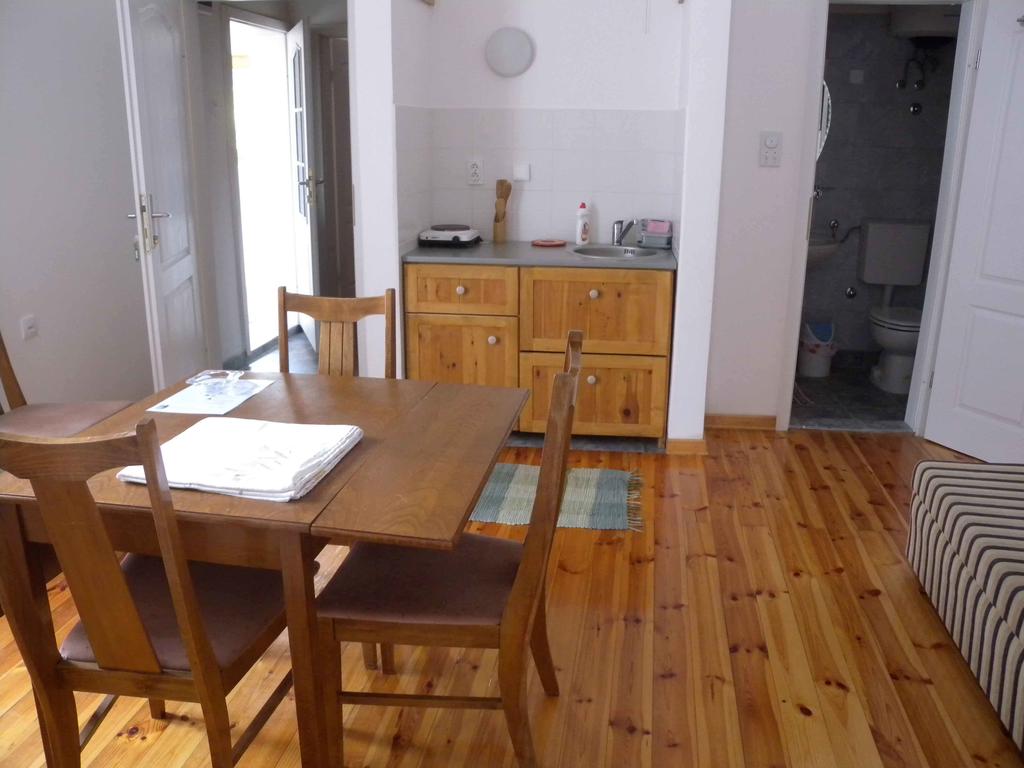 Villa Markovic Sutomore 3*