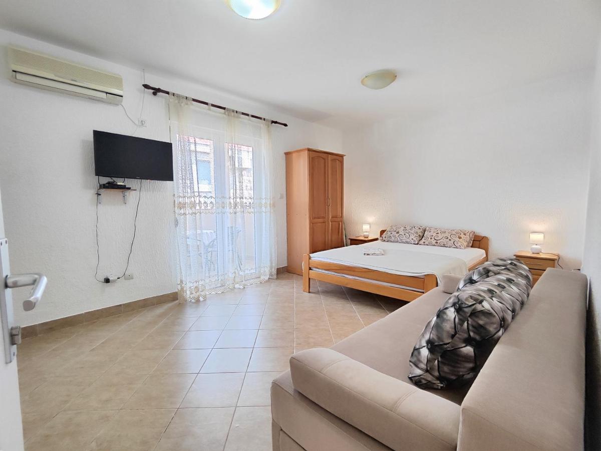 Budva Apartments 3*