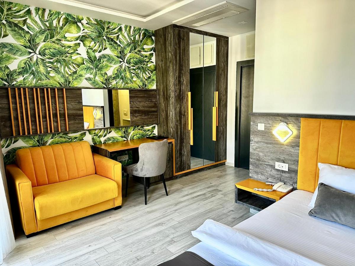 Hotel Del Medio 4*