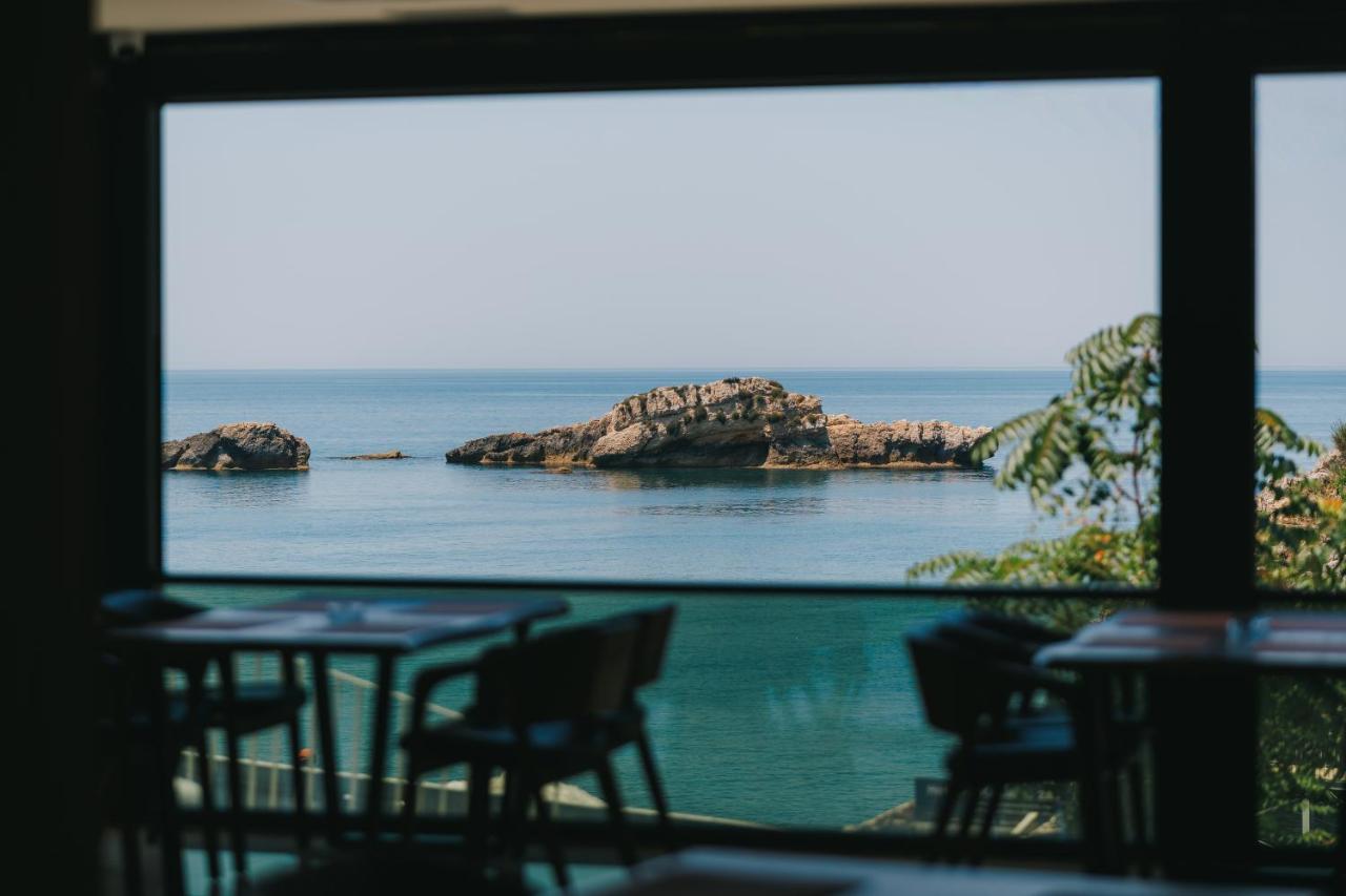 HOTEL MEDITERRANEO LIMAN free private beach for hotel guest 4*, фото 8
