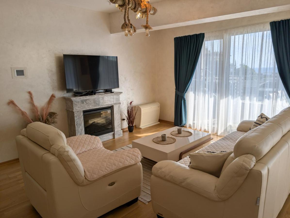 Luxury Harmonia Apartments 3*, фото 16