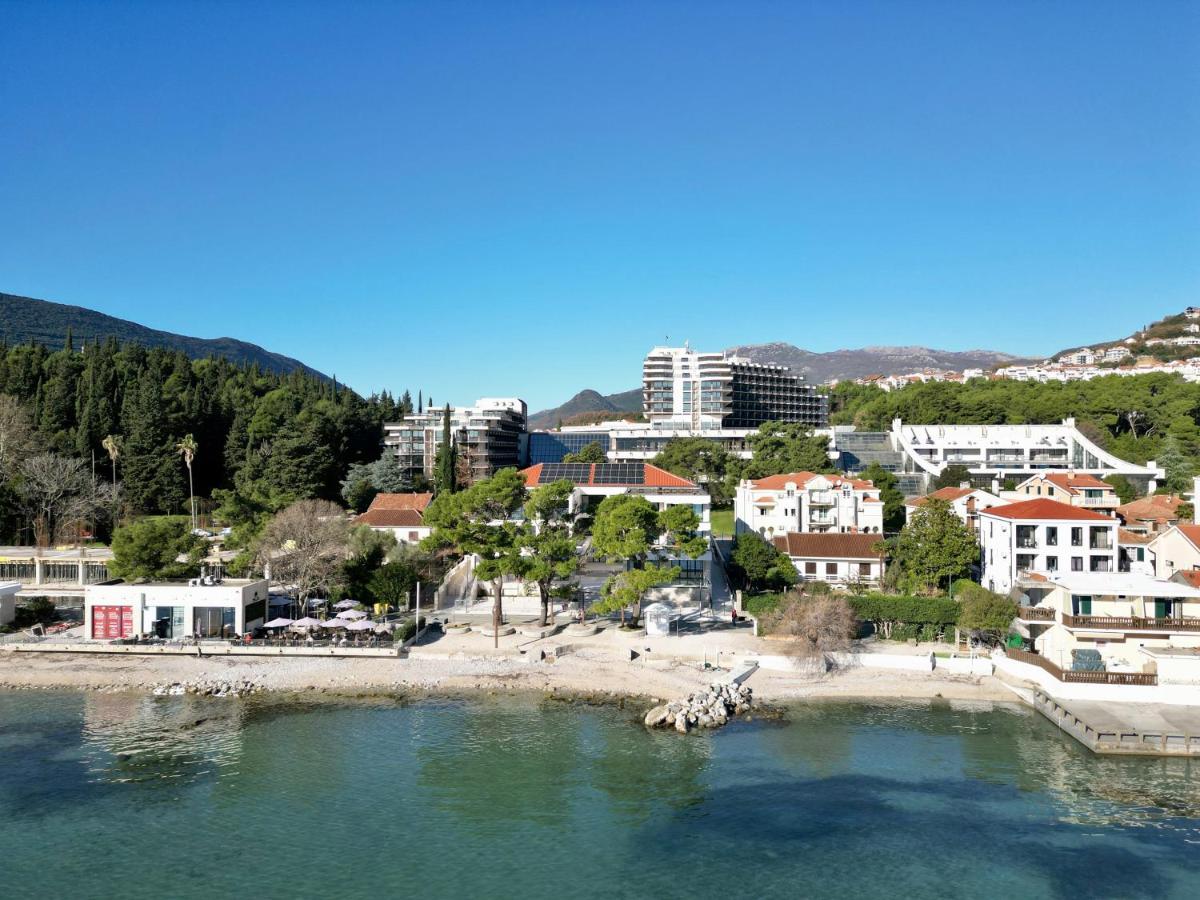 Seafront Apartment Bijela 3*, фото 4