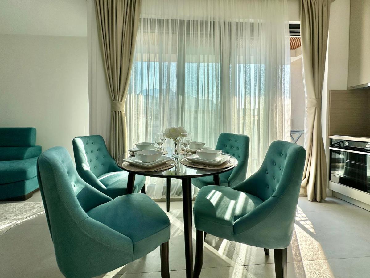 Seafront Apartment Bijela 3*, фото 8