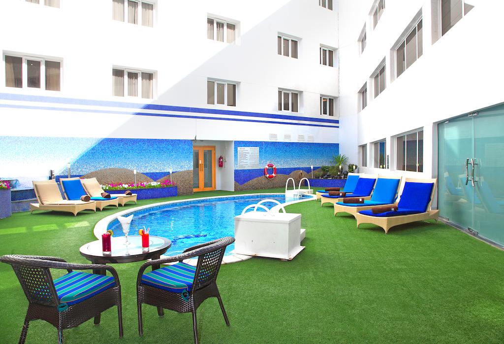 Ramada Qurum Beach 4*, фото 13
