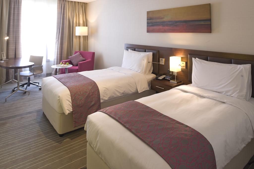 Holiday Inn Muscat Al Seeb 4*, фото 9