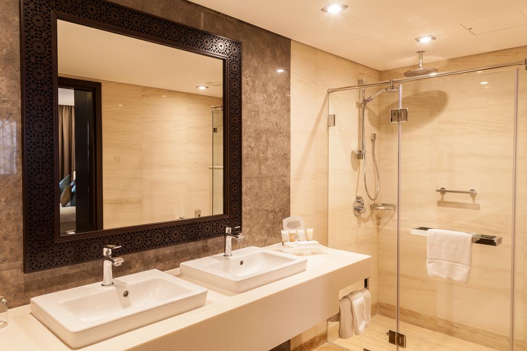 Holiday Inn Muscat Al Seeb 4*, фото 13