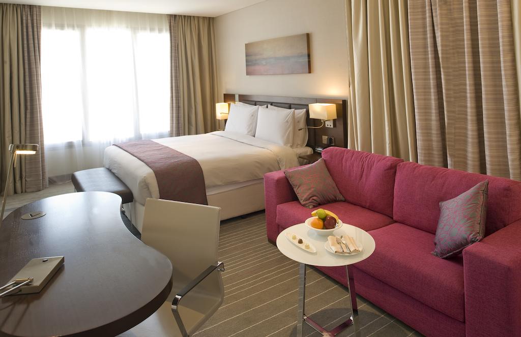 Holiday Inn Muscat Al Seeb 4*, фото 12