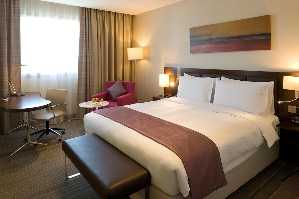 Holiday Inn Muscat Al Seeb 4*, фото 8