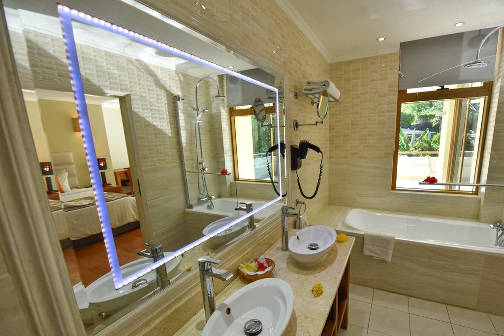 Crown Beach Hotel Seychelles 4*, фото 8