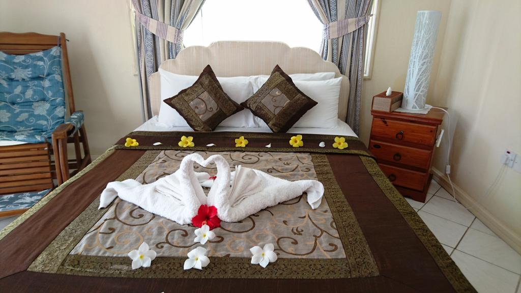 Carana Hilltop Villa 4*, фото 11