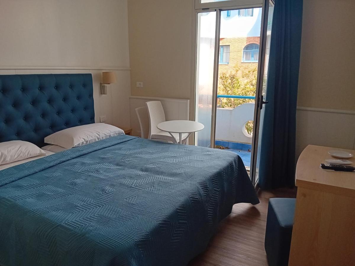 Villa Athena 3*