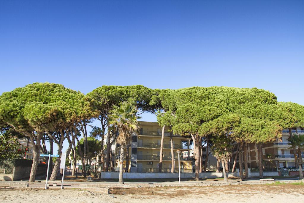 Pins i Mar Apartments 3*