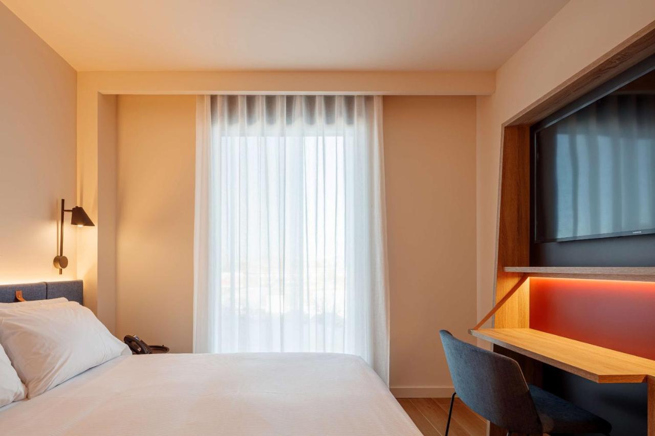 Hampton by Hilton Alcobendas Madrid 3*, фото 15