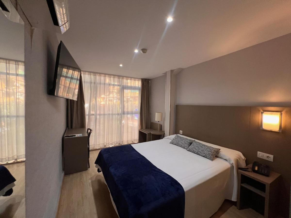 Hotel Montesol Benidorm 3*