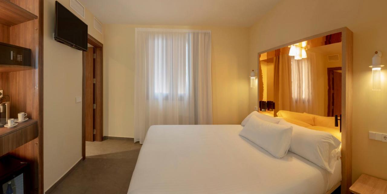 SH Suite Palace 3*, фото 7