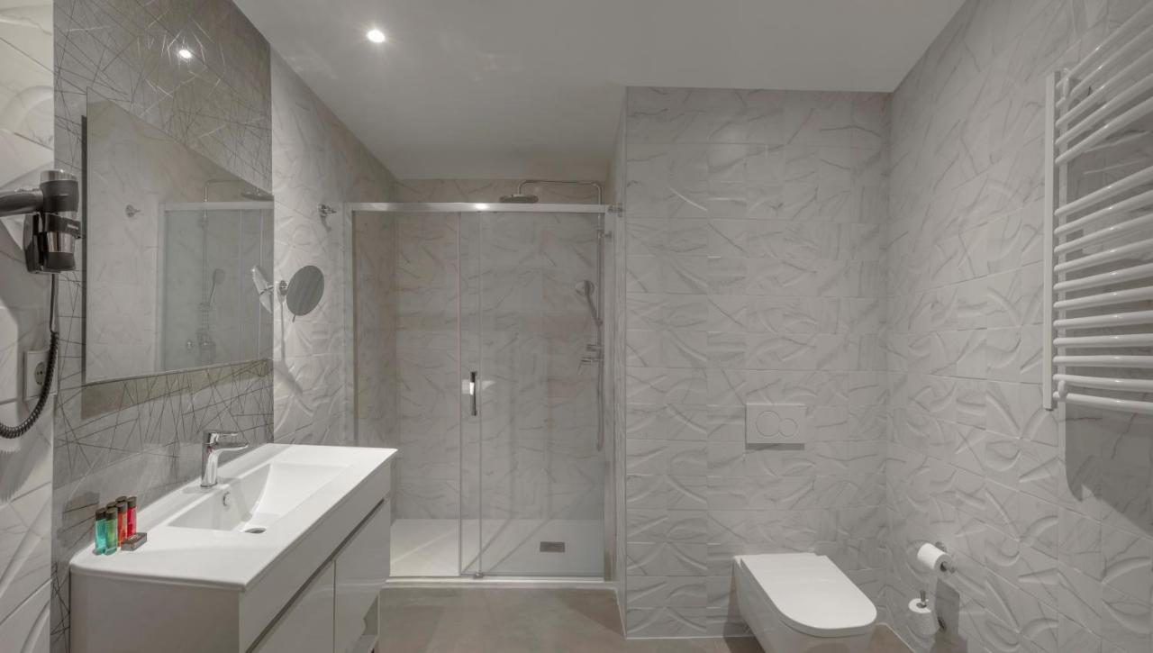 SH Suite Palace 3*, фото 13