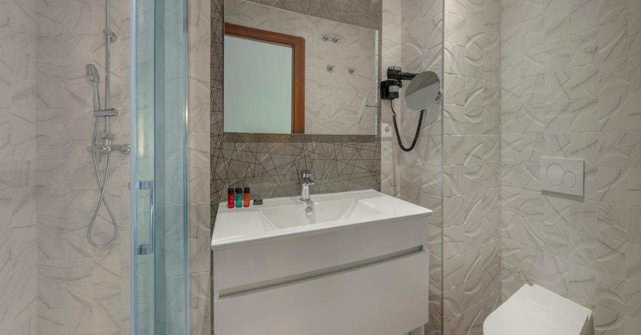 SH Suite Palace 3*, фото 15