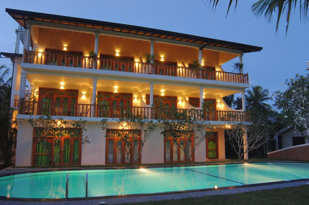 Wunderbar Beach Hotel 4*