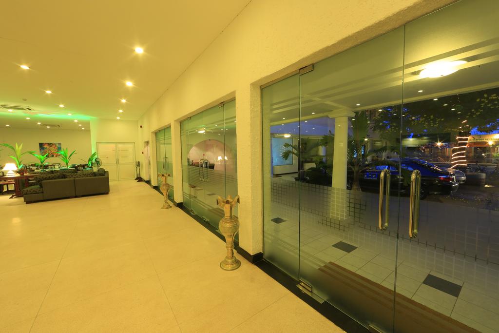 Catamaran Beach Hotel Negombo 3*, фото 2