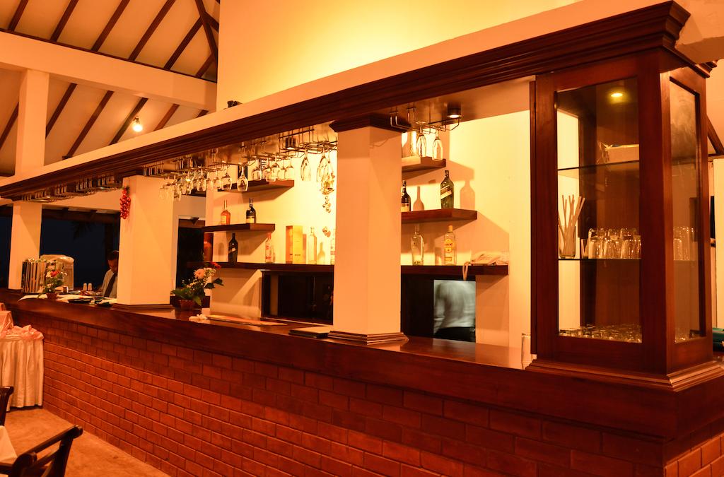 Catamaran Beach Hotel Negombo 3*, фото 8