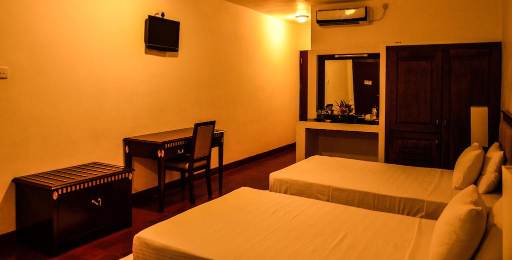 Catamaran Beach Hotel Negombo 3*, фото 12